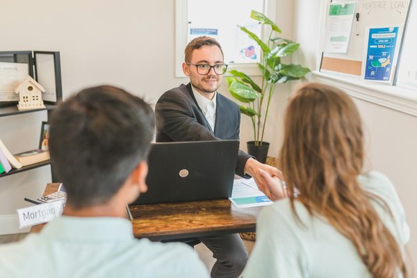 Tout ce qu'il faut savoir sur la formation en hygiène dentaire en entreprise : Le guide ultime pour exceller dans votre carrière !